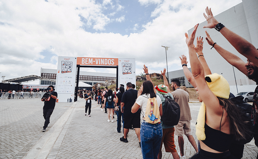 Fila para o check in dos participantes